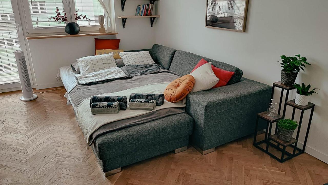 Appartamento Przestronny Apartament W Centrum Varsavia Esterno foto